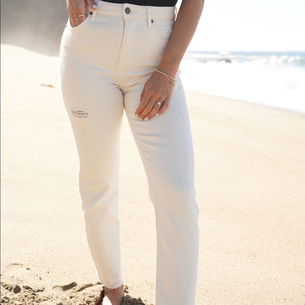 CJLA Sea Salt Chrissy Straight Legged Jeans